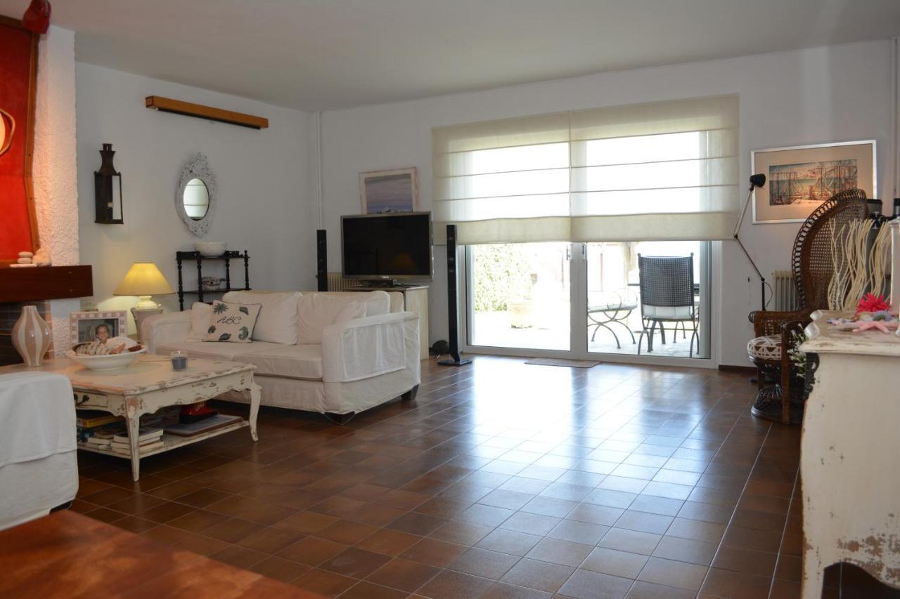 Private Luxury Villa My Beach House Longos  Eksteriør billede